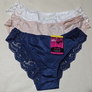 3 NWT Maidenform Invisible Comfort Tanga Lace Trim Panties Size M/6